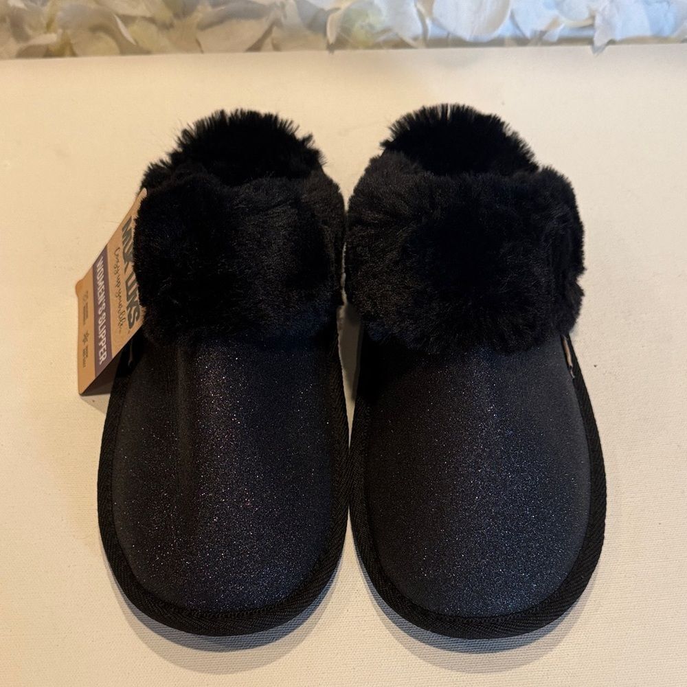 Muk Luks Black Sparkle Pom Slide Slippers